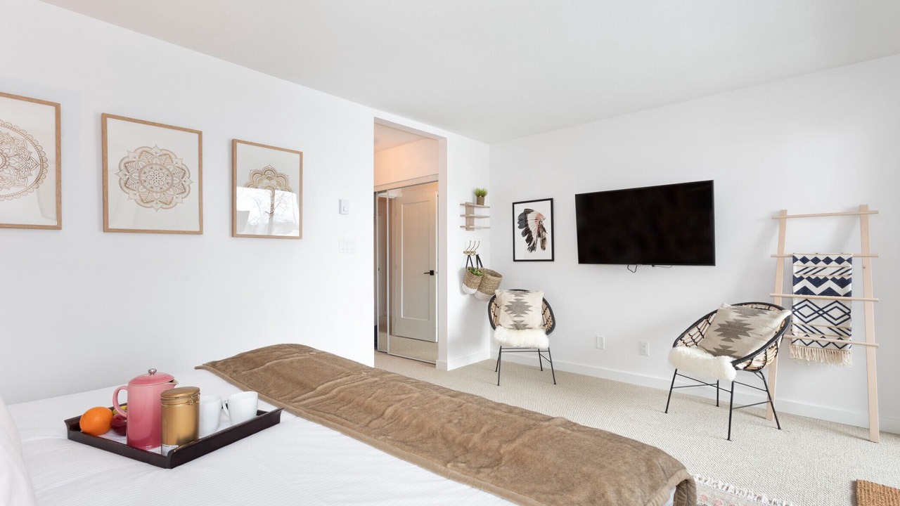 Photo of Bedroom in Village North