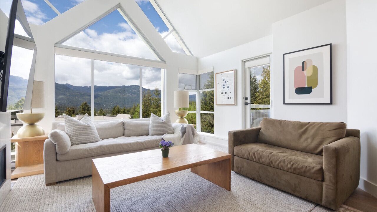 Photo of Livingroom in Blackcomb