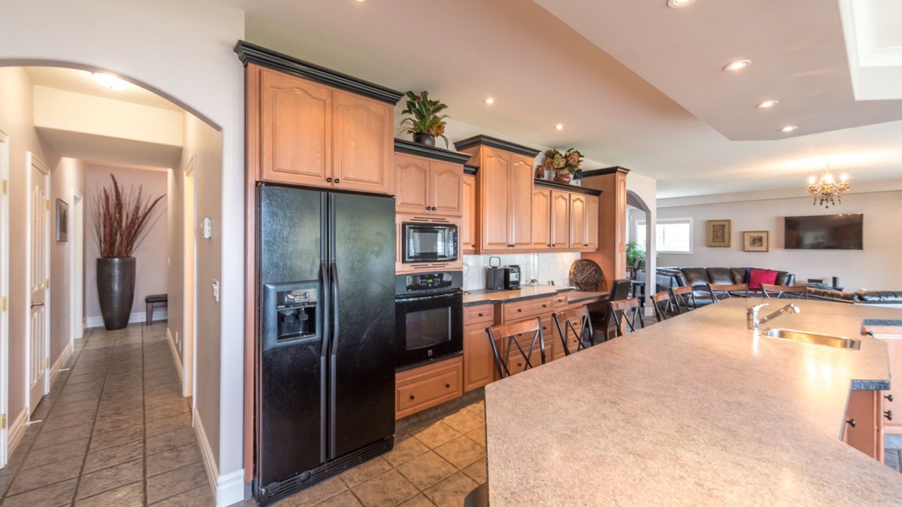 Photo of Kitchen in Okanagan-Similkameen