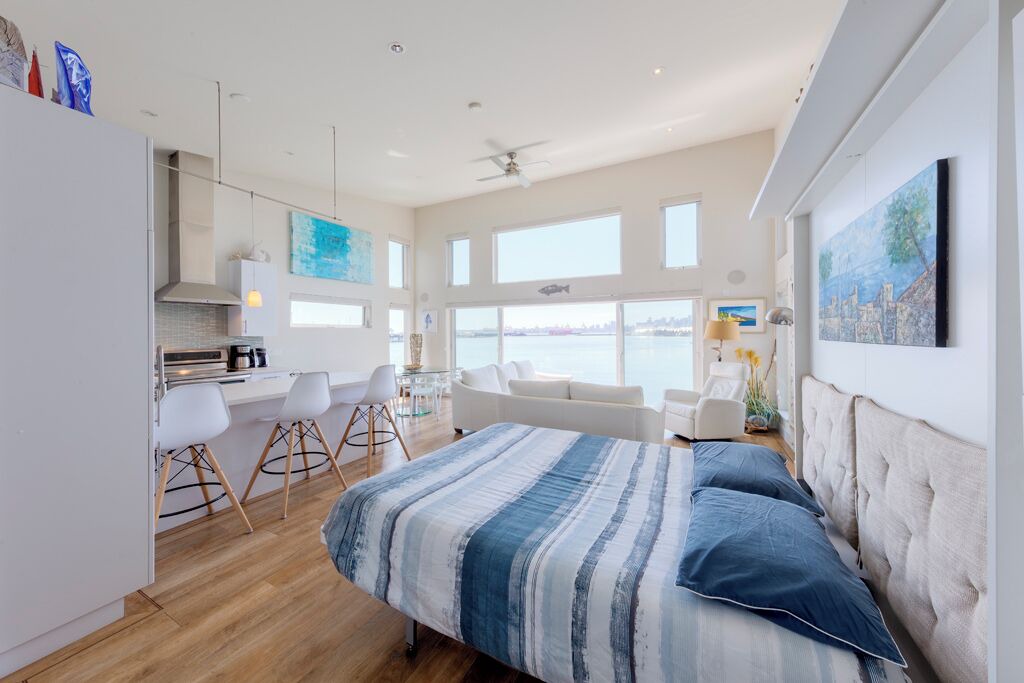 Photo of Bedroom in Lower Lonsdale