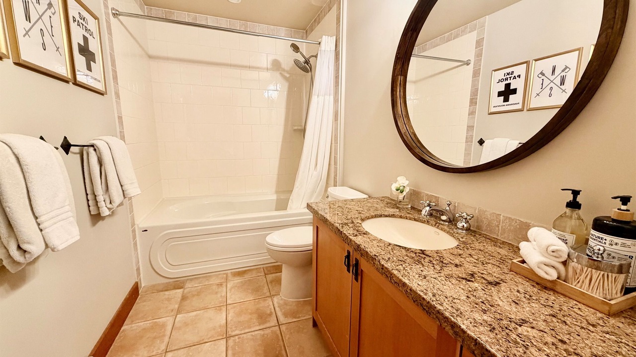 Photo of Bathroom in Panorama
