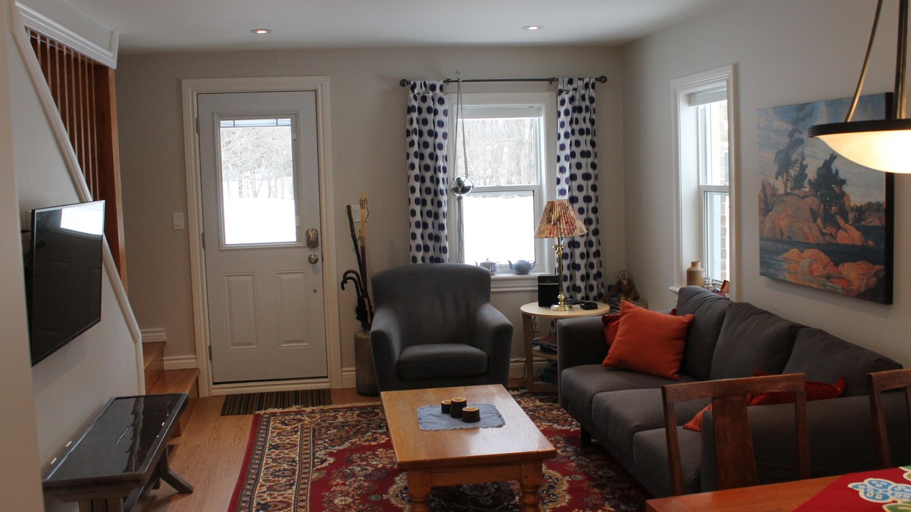 Photo of Bedroom in Shallow Lake