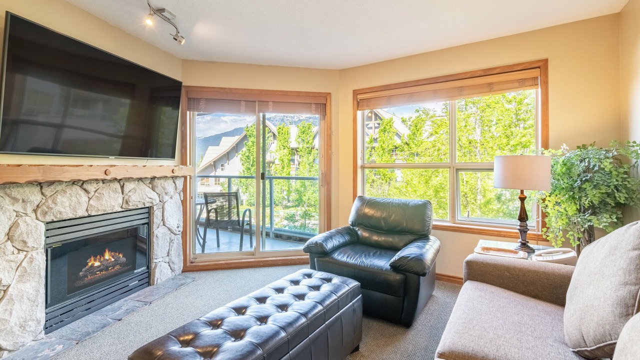 Photo of Livingroom in Upper Village
