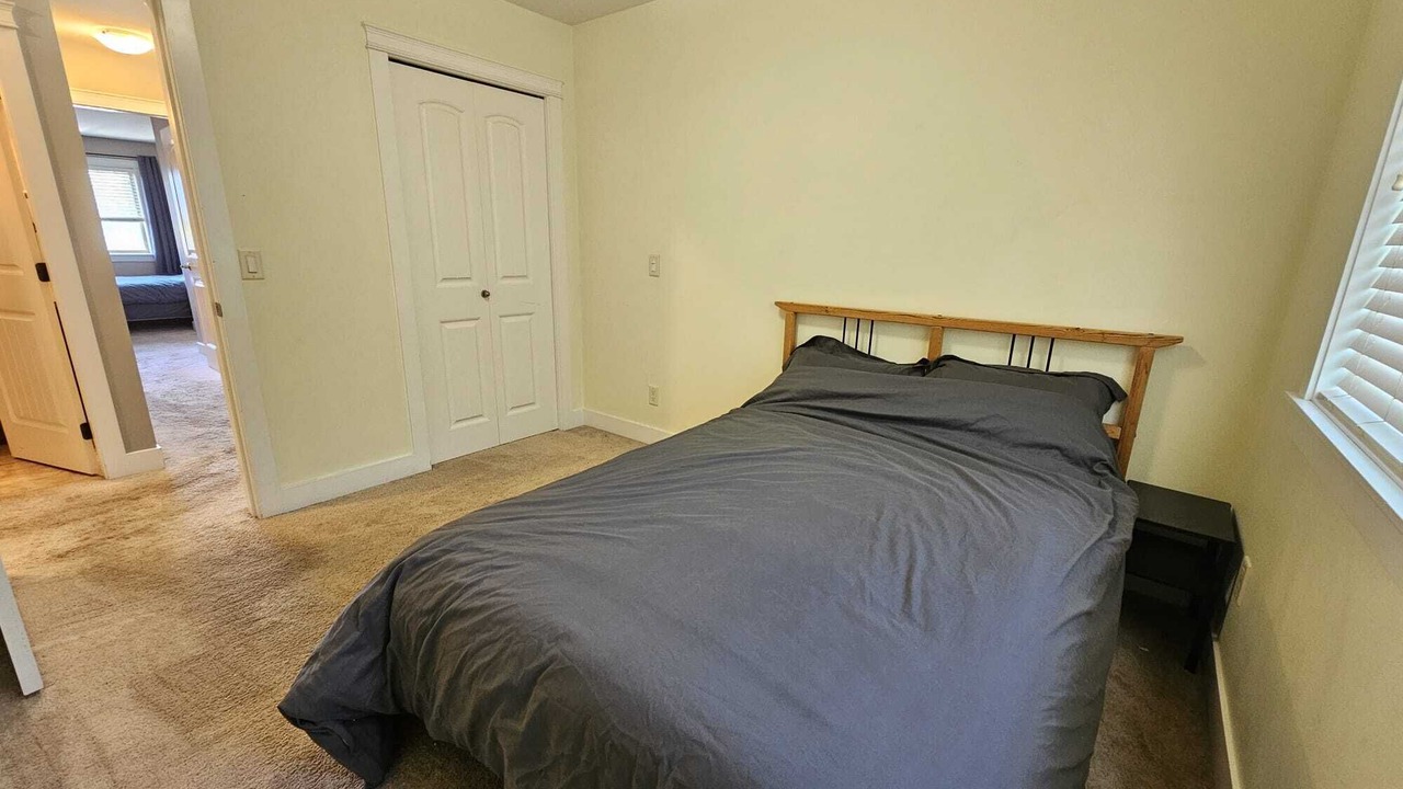 Photo of Bedroom in North End