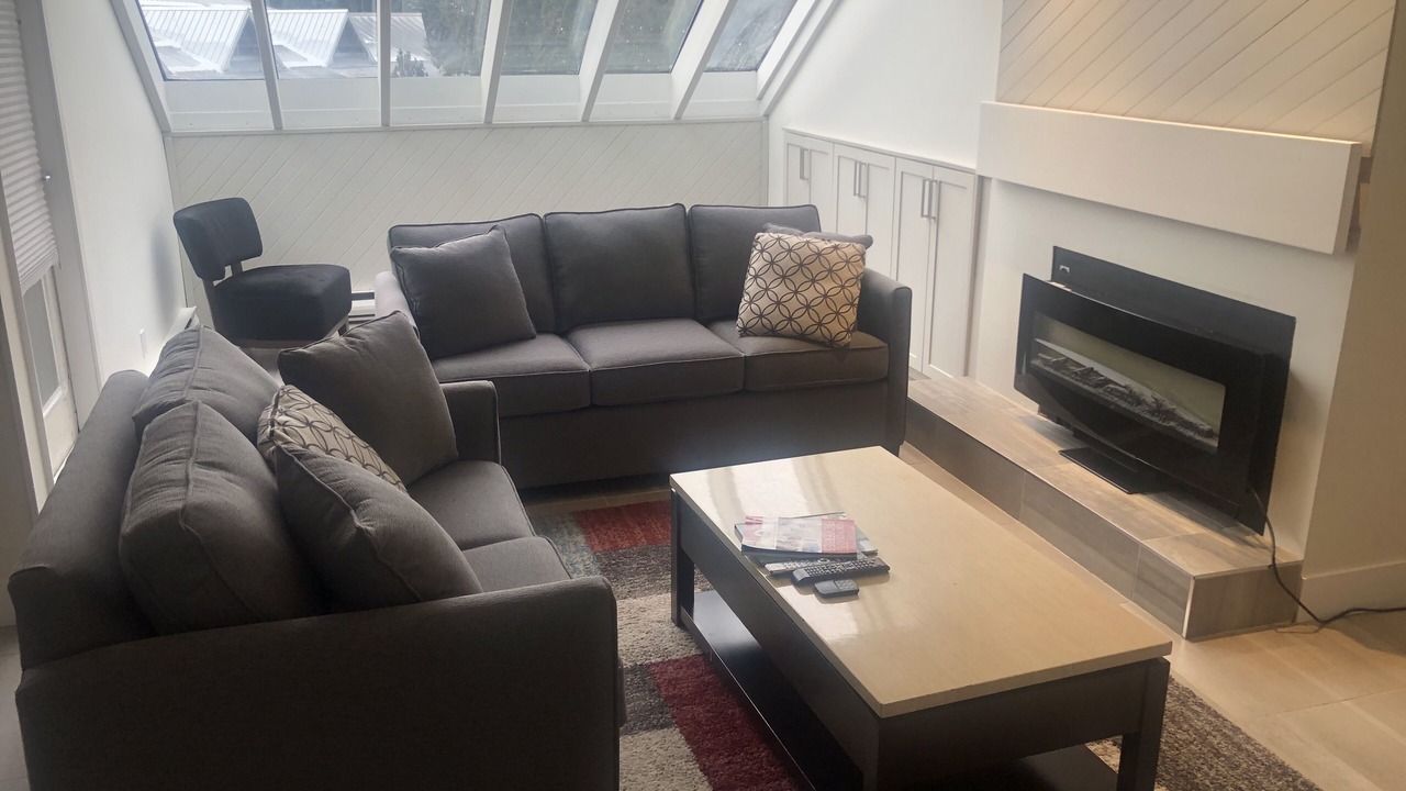 Photo of Livingroom in Whistler Village
