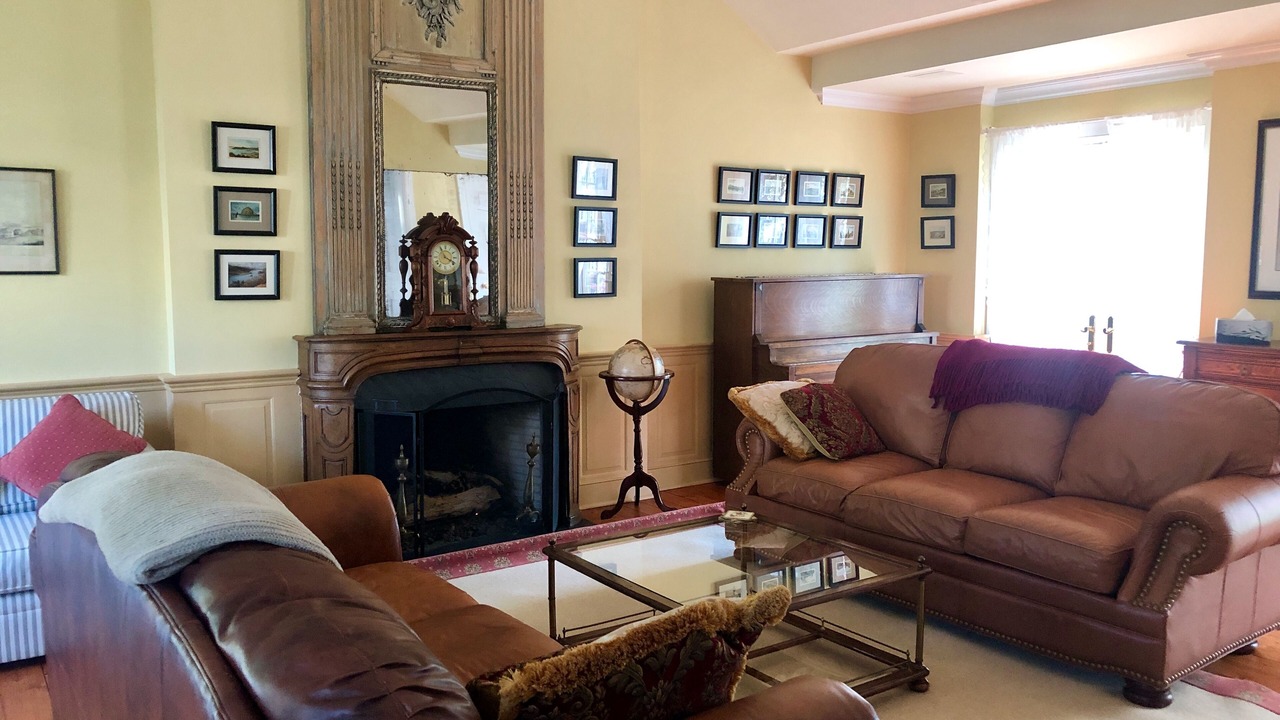 Photo of Bedroom in Old Town Historic District