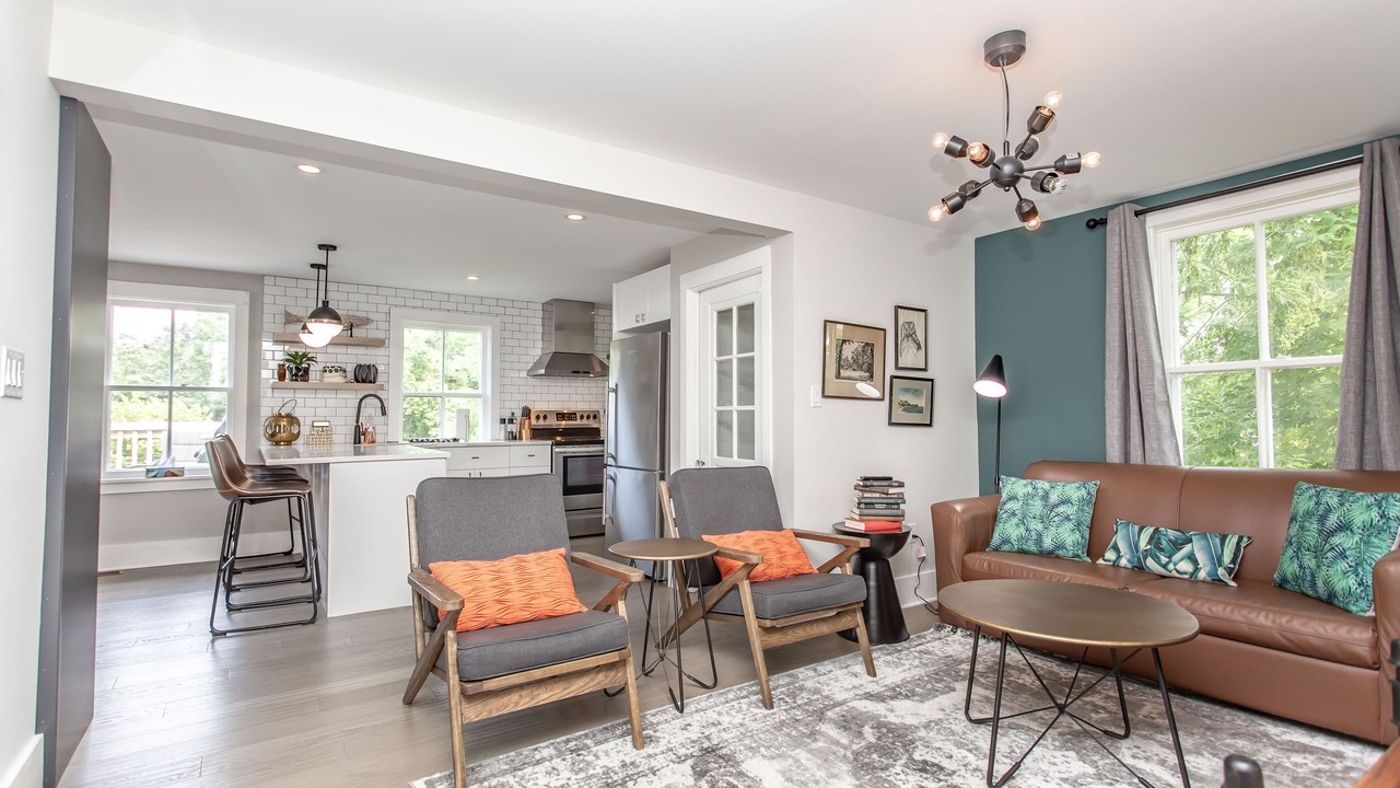 Photo of Livingroom in Old Town Historic District