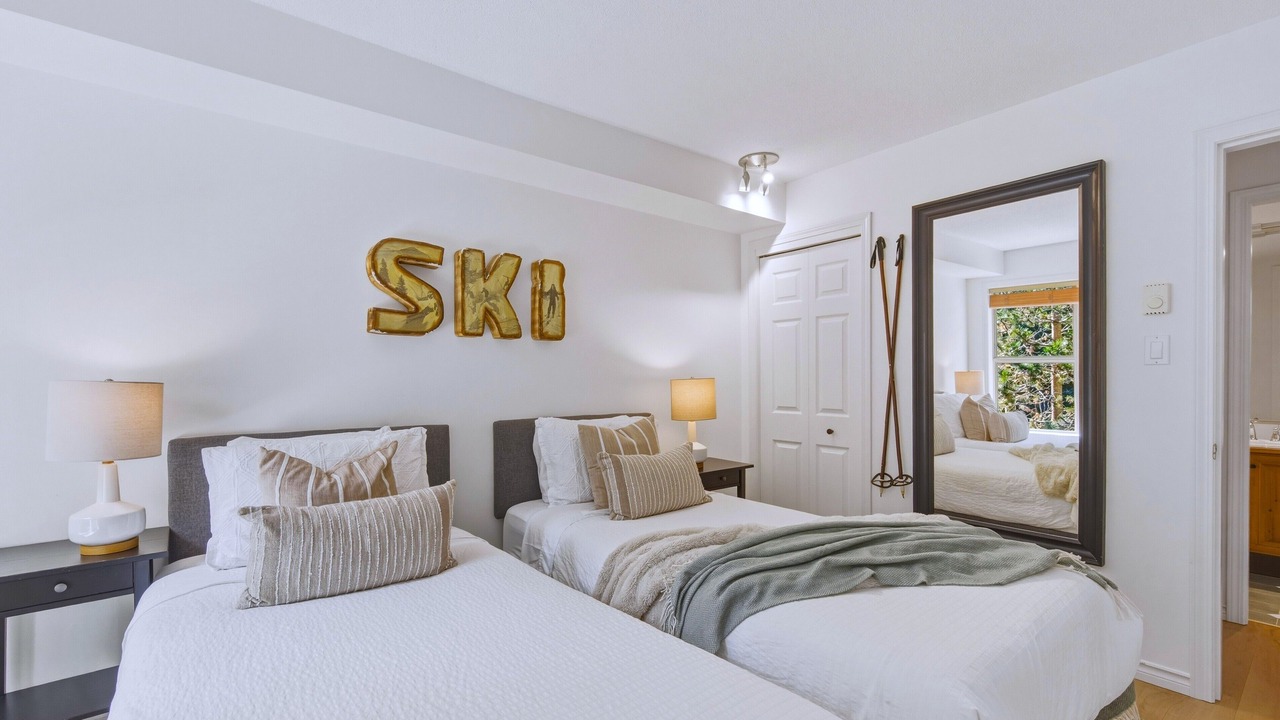 Photo of Bedroom in Upper Village