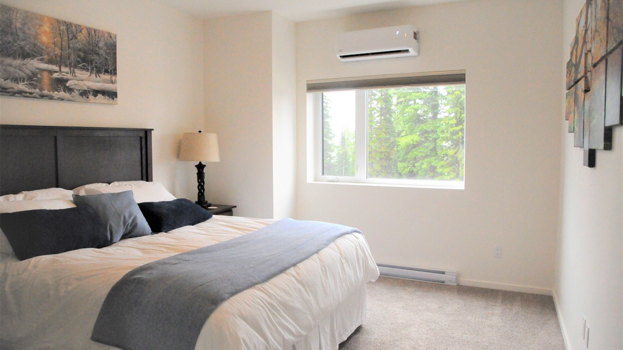 Photo of Bedroom in Golden