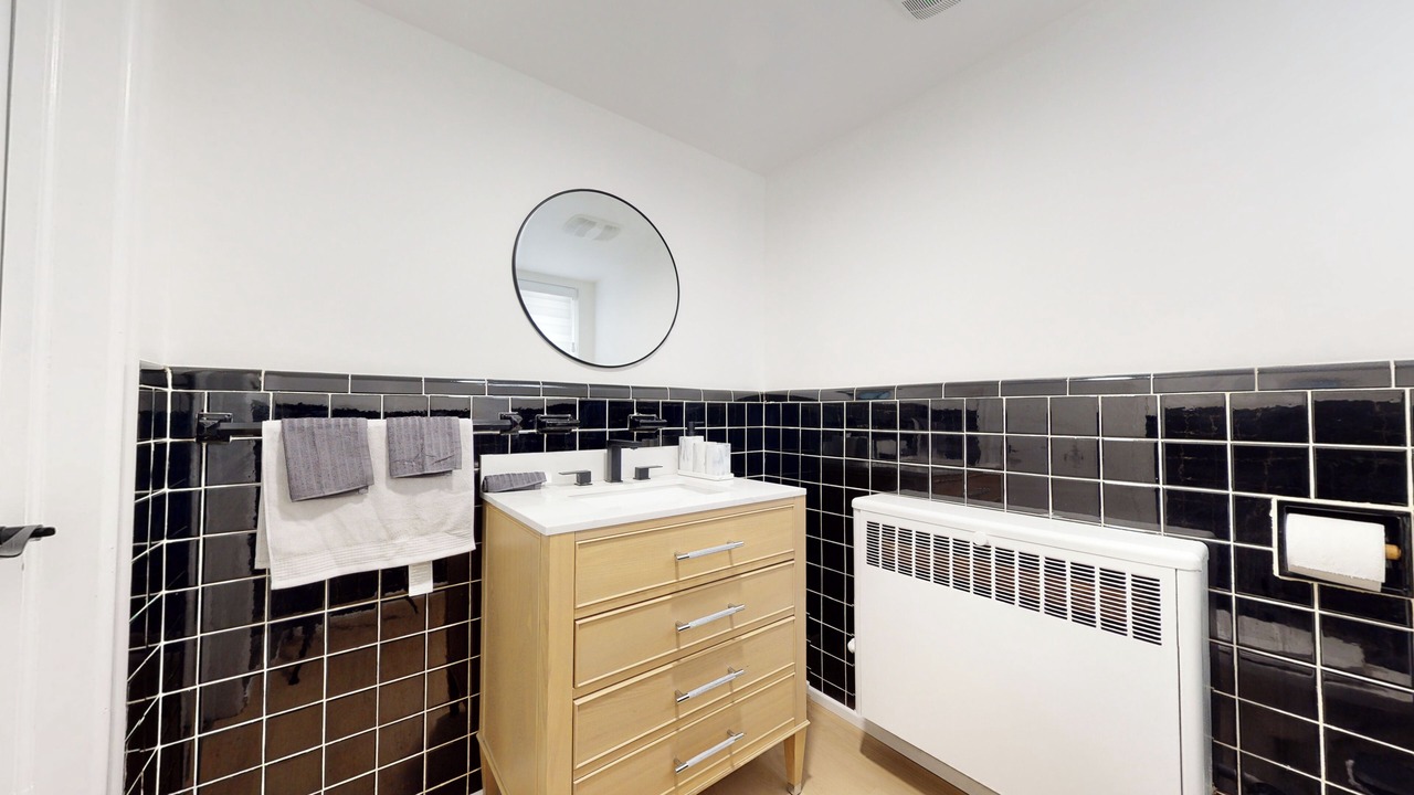 Photo of Bathroom in Thornhill
