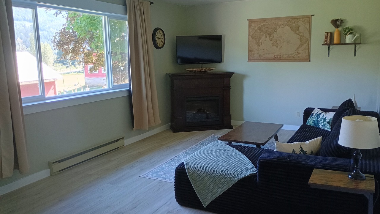 Photo of Livingroom in Salmo
