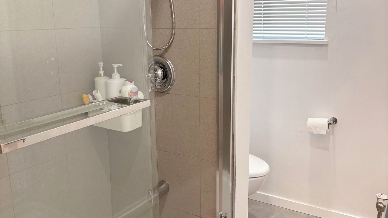 Photo of Bathroom in Oakridge