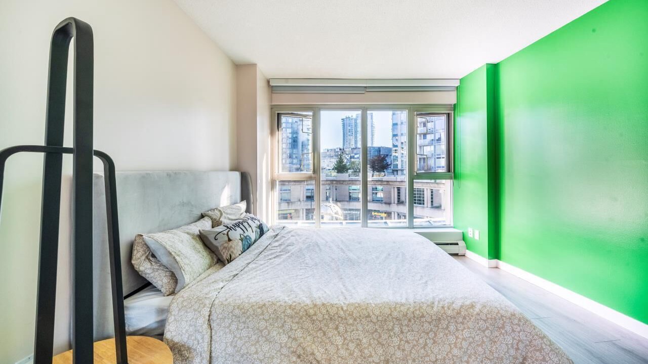 Photo of Bedroom in Chinatown