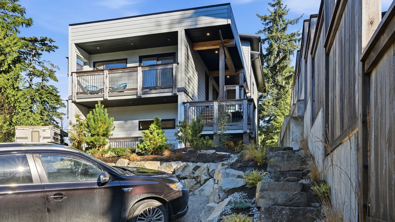 Photo of Others in Ucluelet