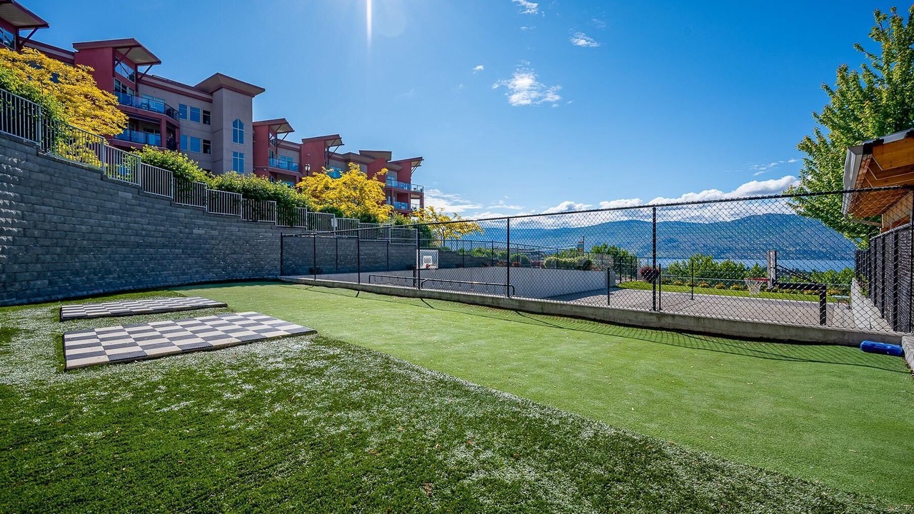 Photo of Outdoor in Westbank
