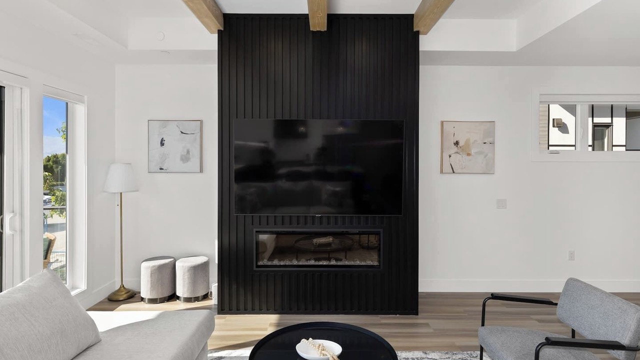 Photo of Livingroom in Central Okanagan