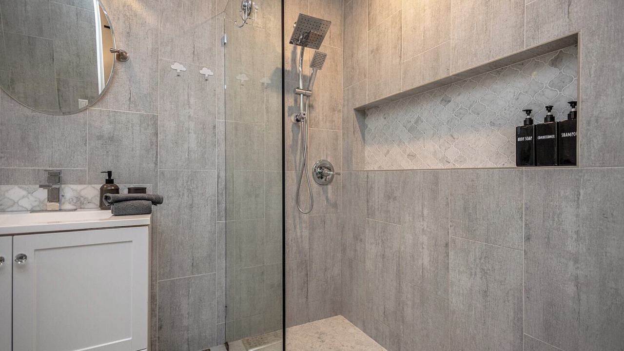 Photo of Bathroom in Shannon Lake
