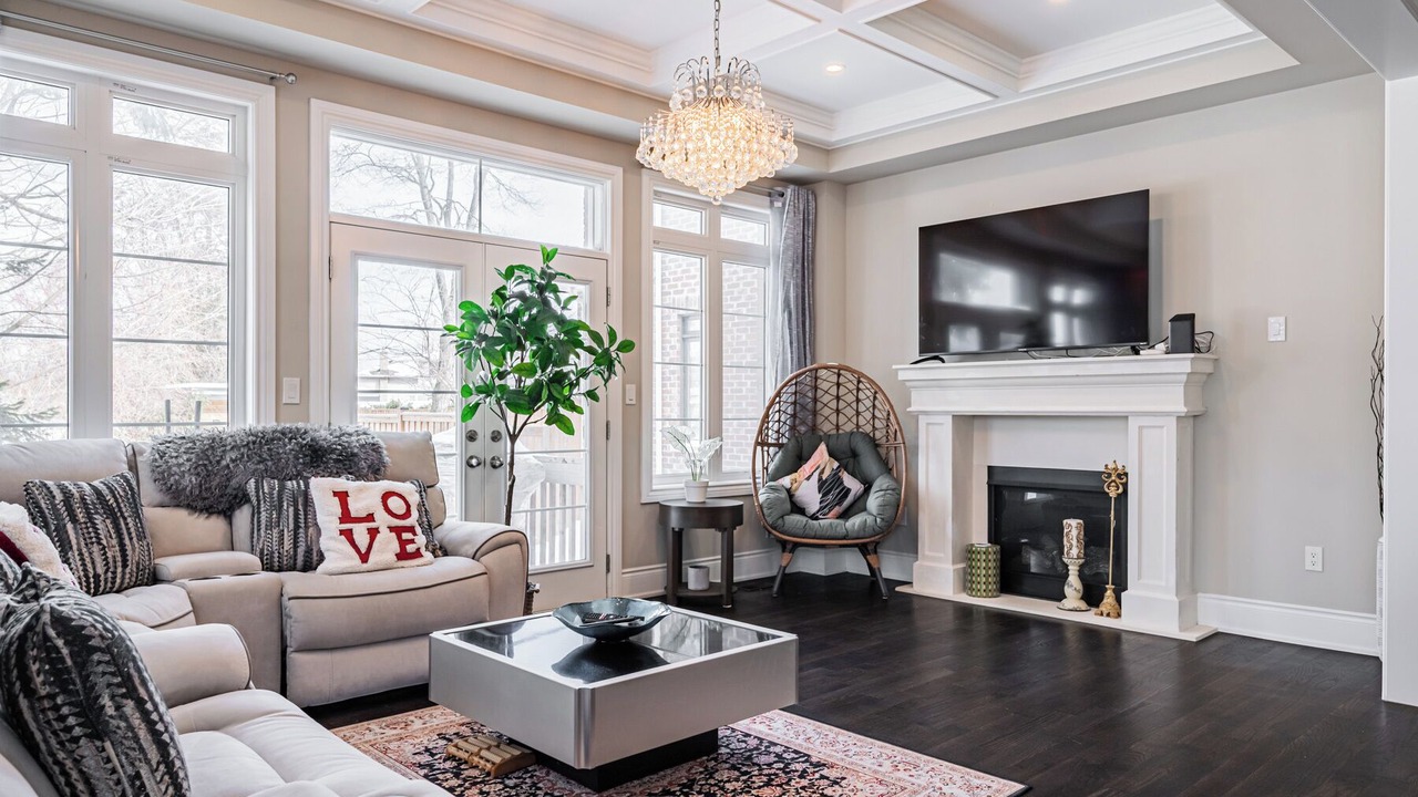 Photo of Livingroom in Cooksville