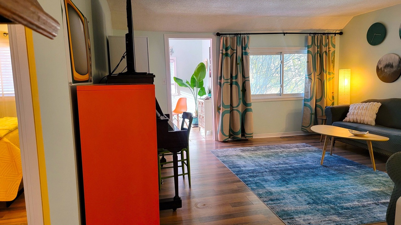 Photo of Livingroom in Innisfil