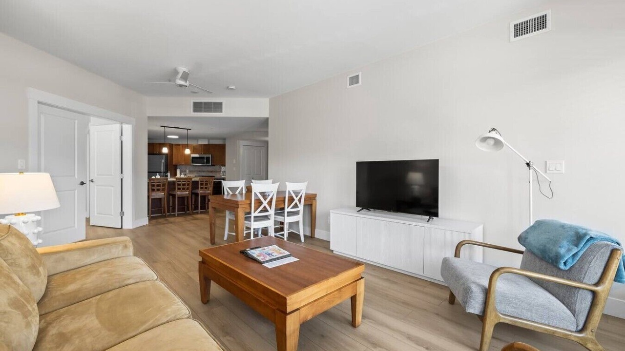Photo of Livingroom in Westbank