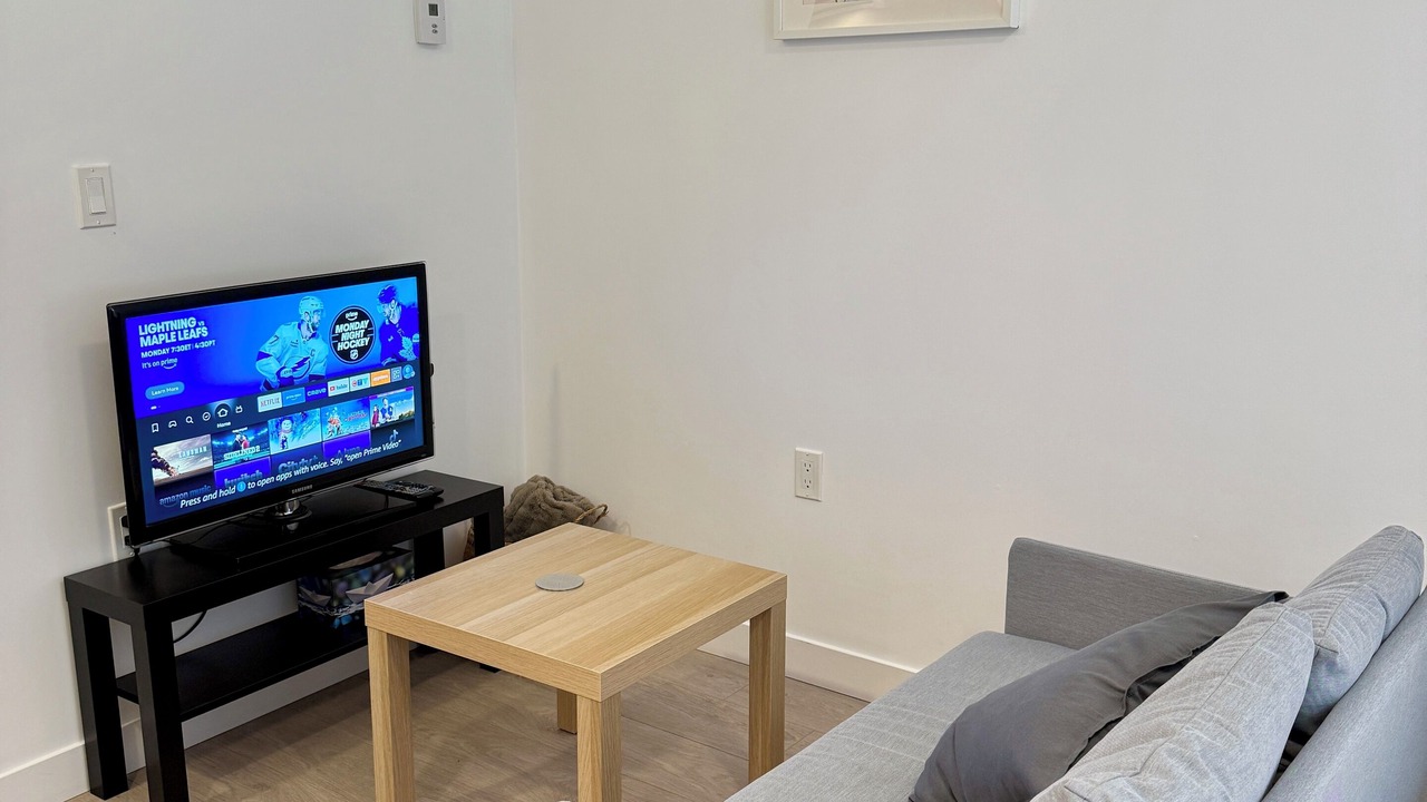 Photo of Livingroom in Lower Lonsdale