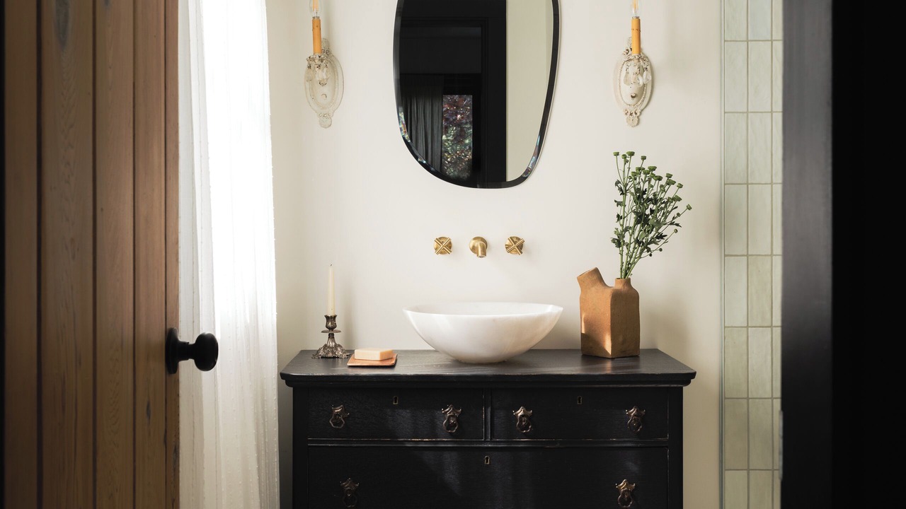 Photo of Bathroom in Canyon Heights