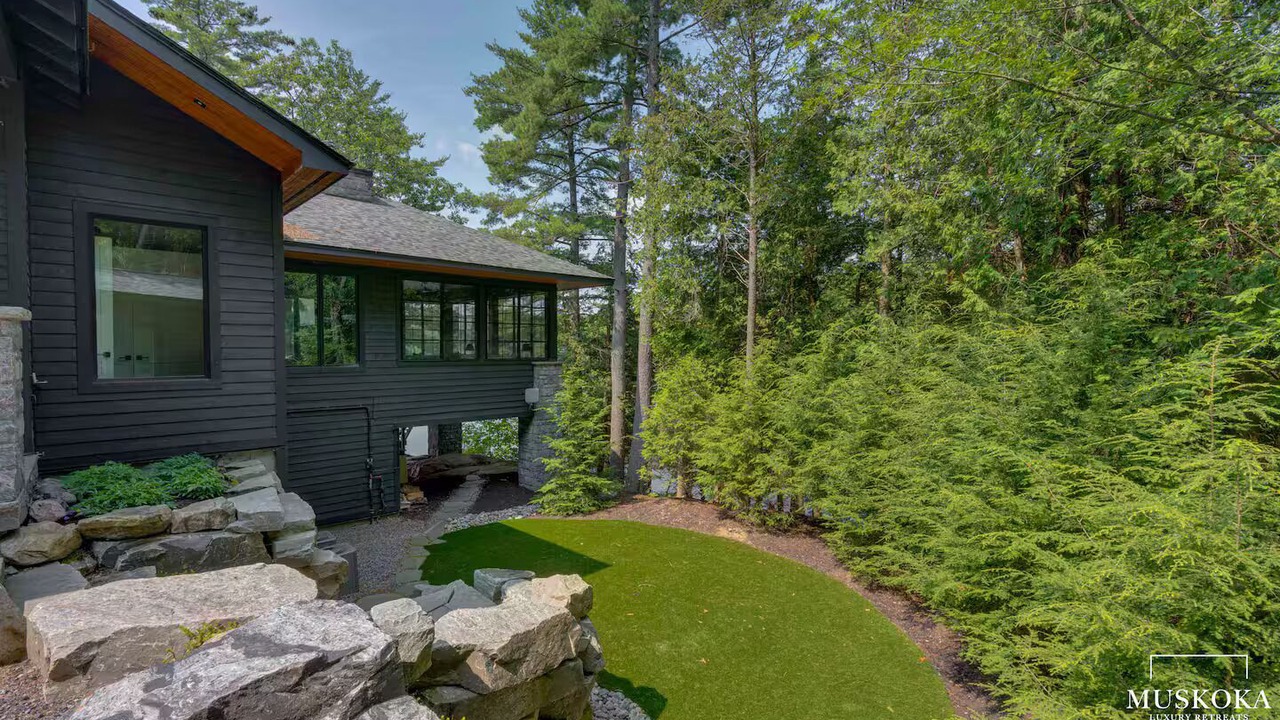 Photo of Outdoor in Rosseau