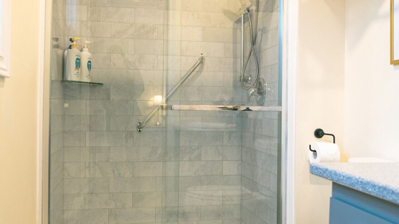 Photo of Bathroom in Membertou