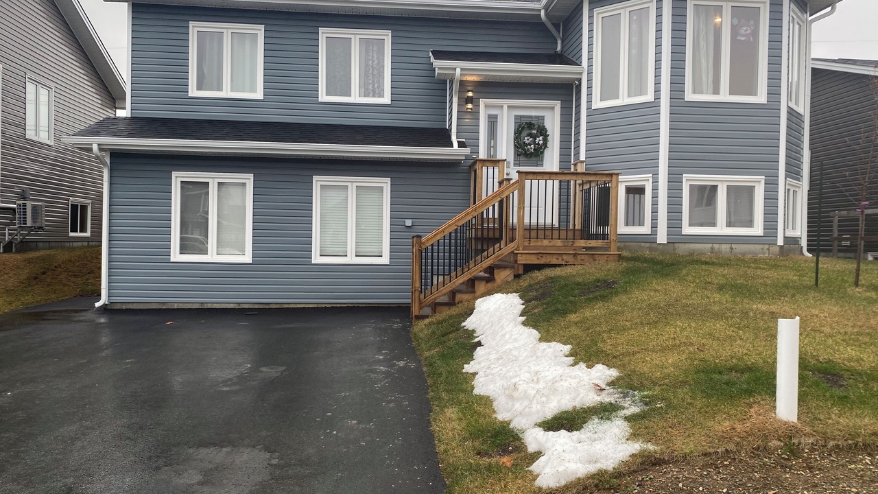 Photo of Outdoor in Terra Nova