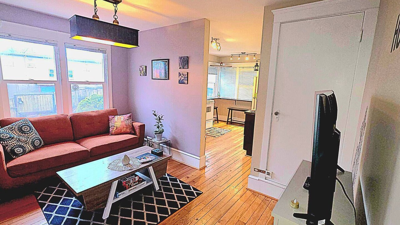 Photo of Livingroom in Castlegar