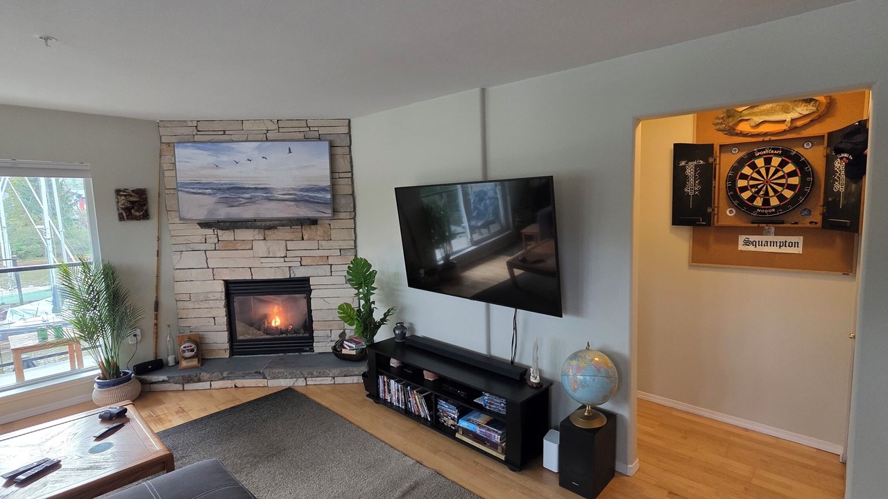 Photo of Livingroom in Squamish