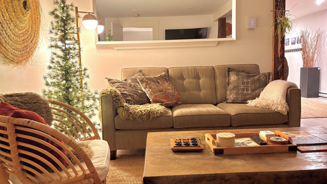 Photo of Livingroom in Bowen Island