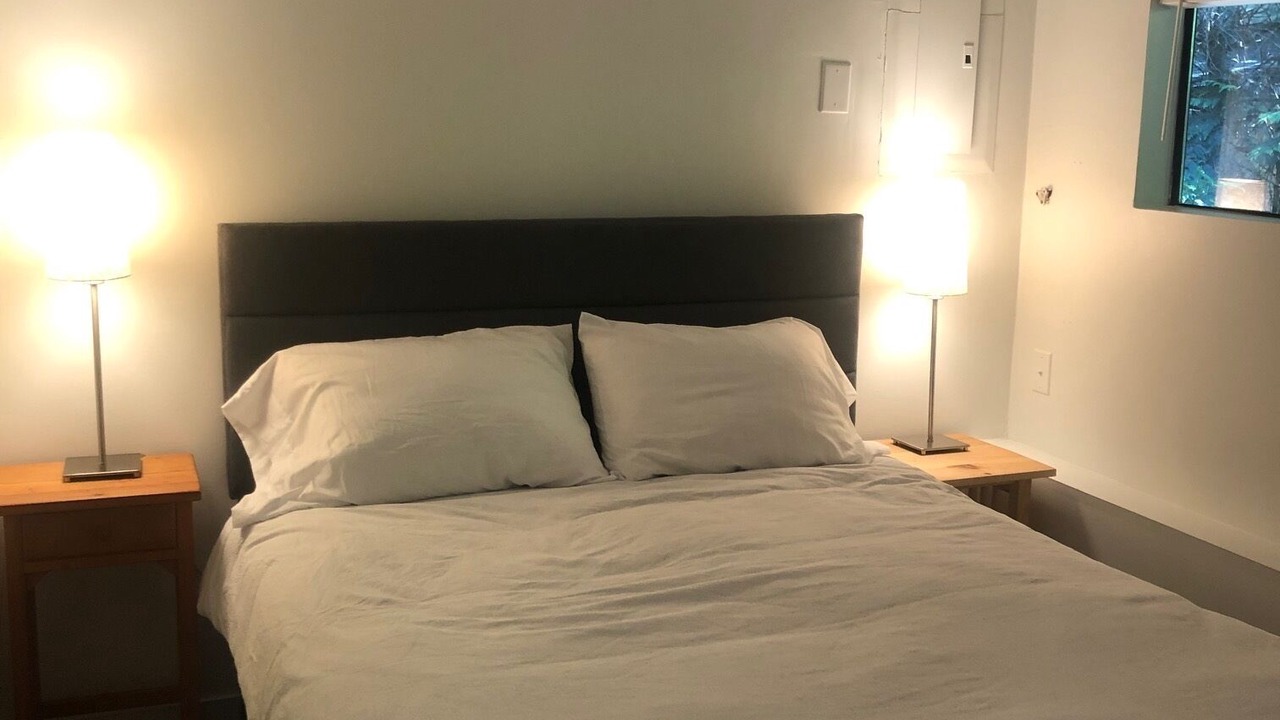 Photo of Bedroom in Caulfeild