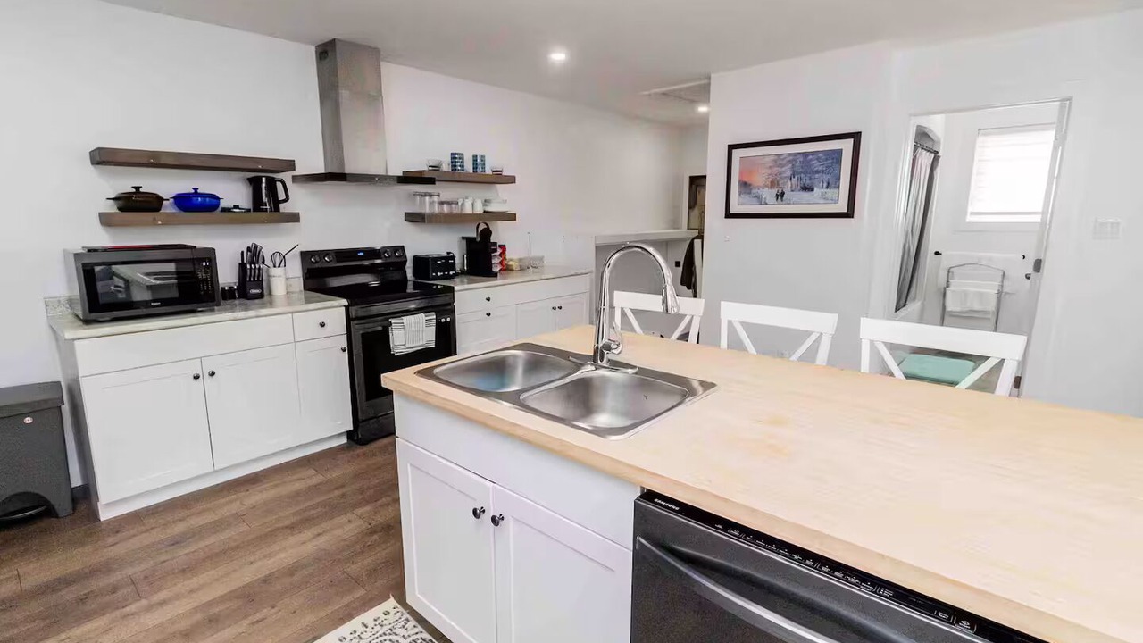 Photo of Kitchen in Deer Lake