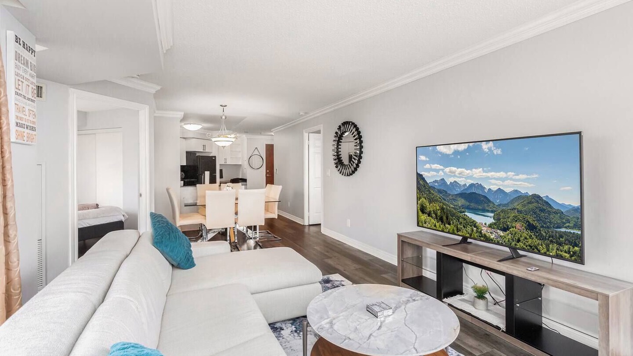 Photo of Livingroom in Downtown Mississauga