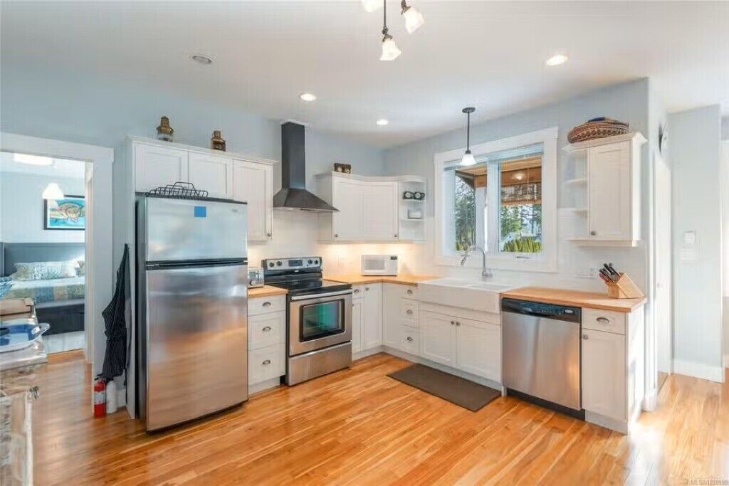 Photo of Kitchen in Port Alberni