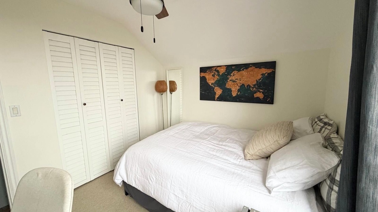 Photo of Bedroom in Lower Lonsdale