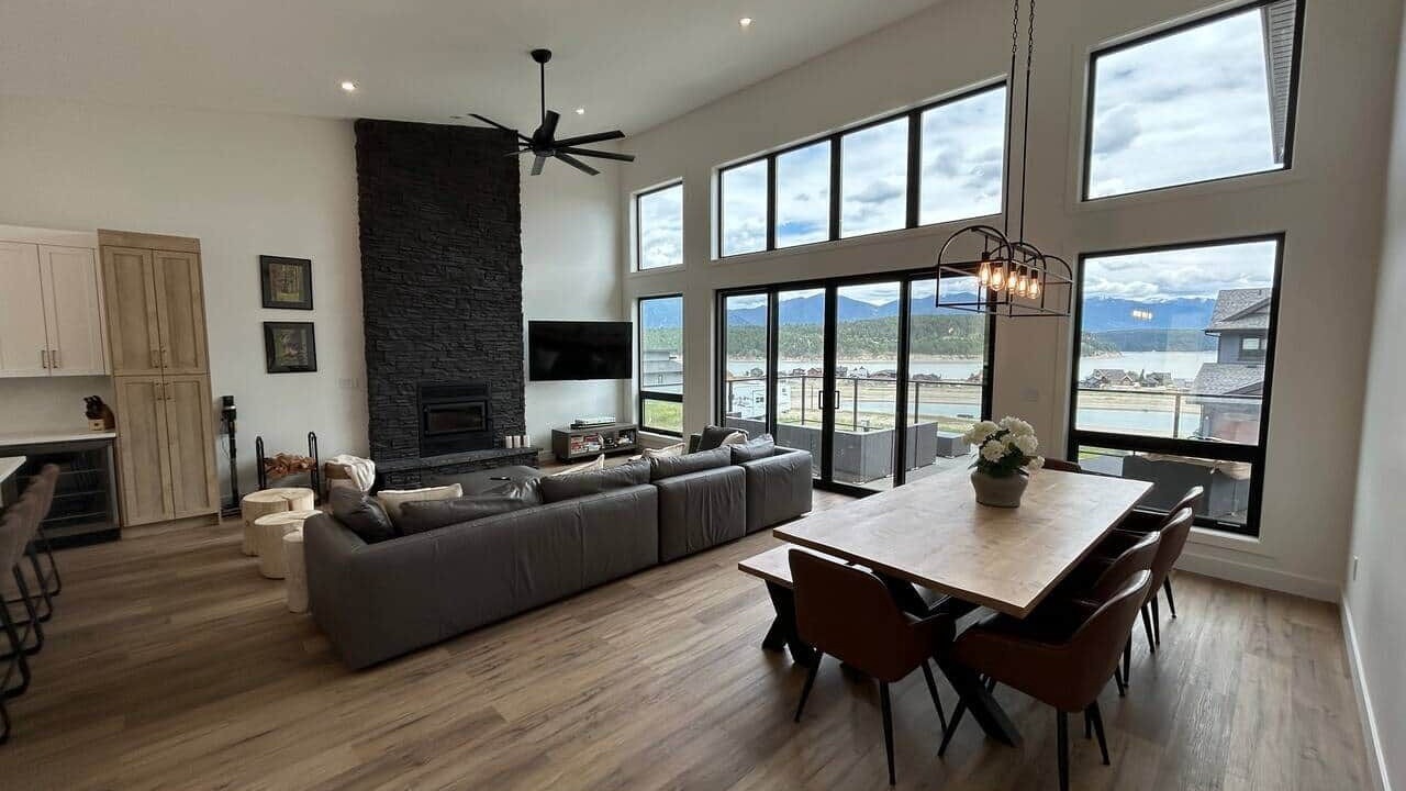 Photo of Livingroom in Koocanusa Ranch