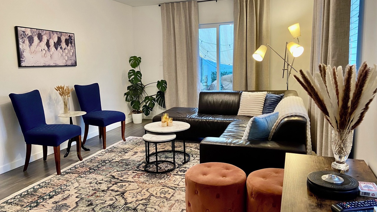 Photo of Livingroom in Musqueam First Nation