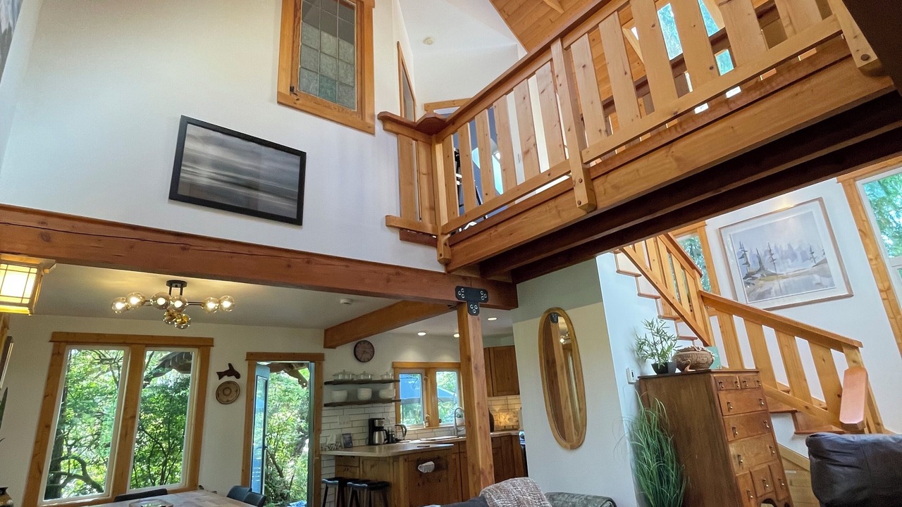 Photo of Livingroom in Tofino