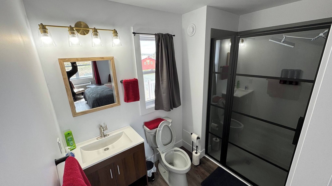 Photo of Bathroom in Membertou