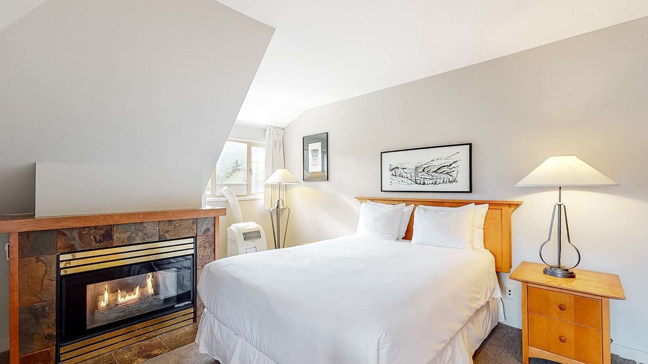 Photo of Bedroom in Whistler Village