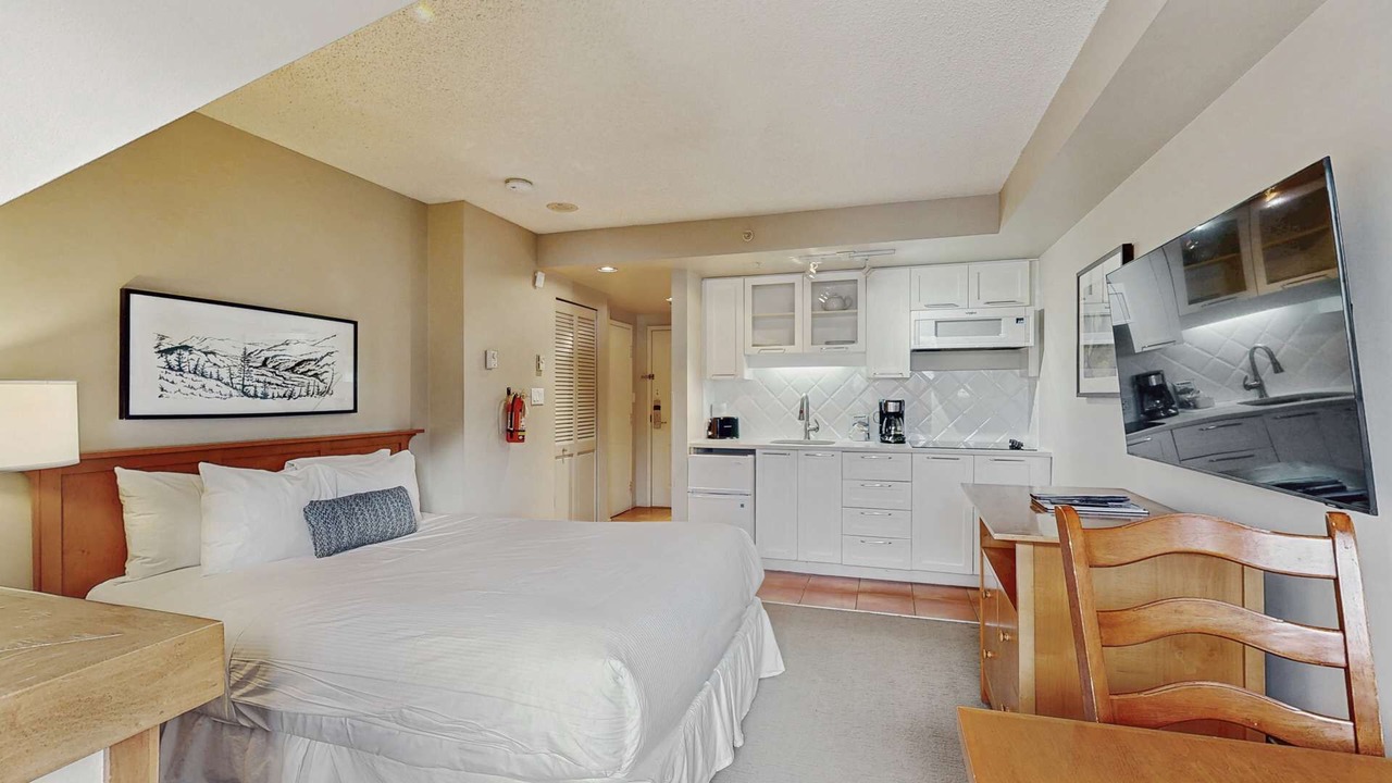 Photo of Bedroom in Whistler Village
