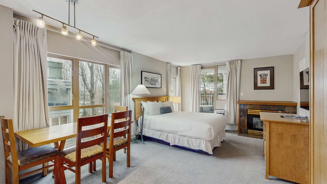 Photo of Bedroom in Whistler Village