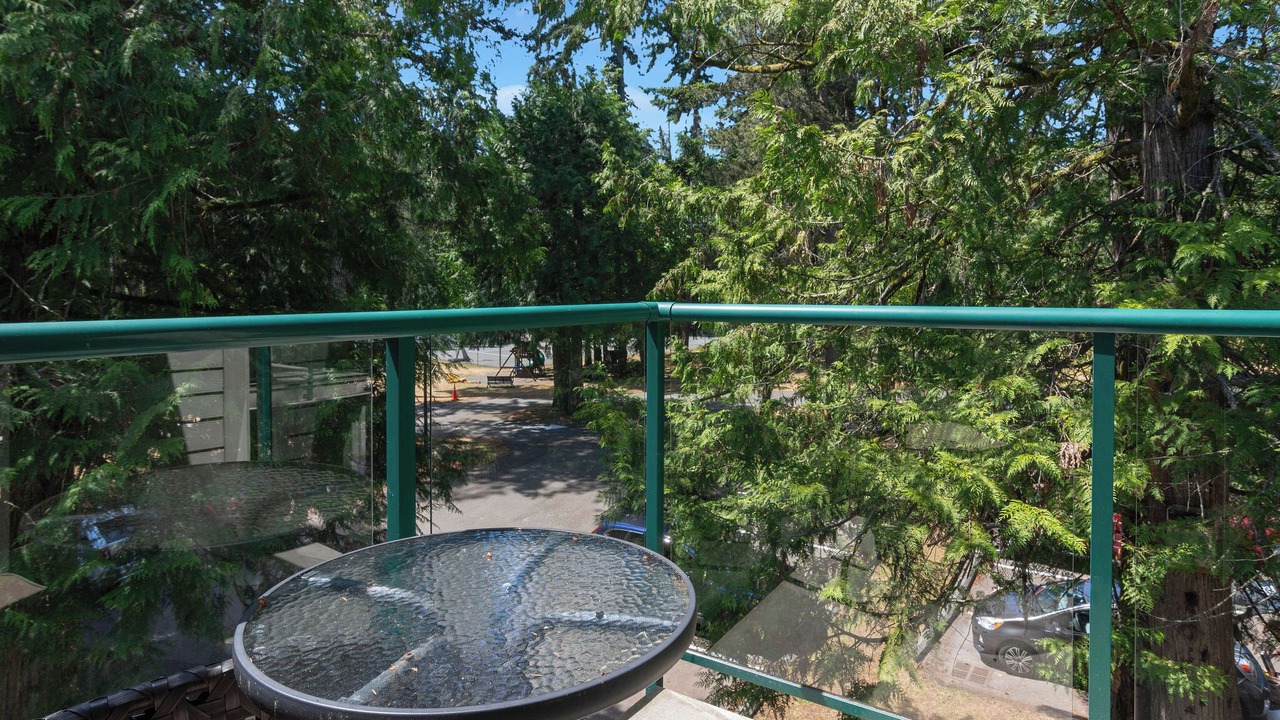 Photo of Outdoor in Yellow Point