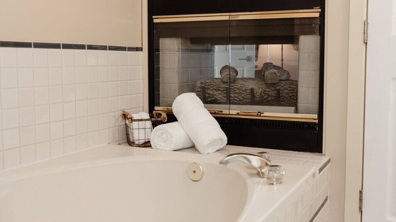 Photo of Bathroom in Regional District of Nanaimo