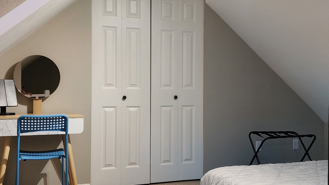 Photo of Bedroom in Ladner