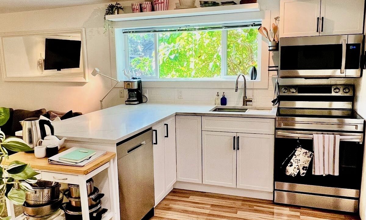 Photo of Kitchen in District of North Vancouver