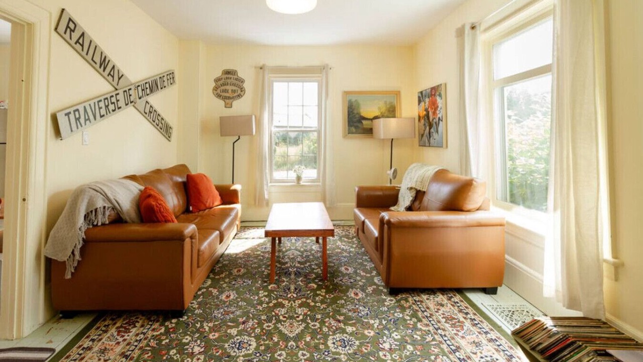 Photo of Livingroom in Prince Edward