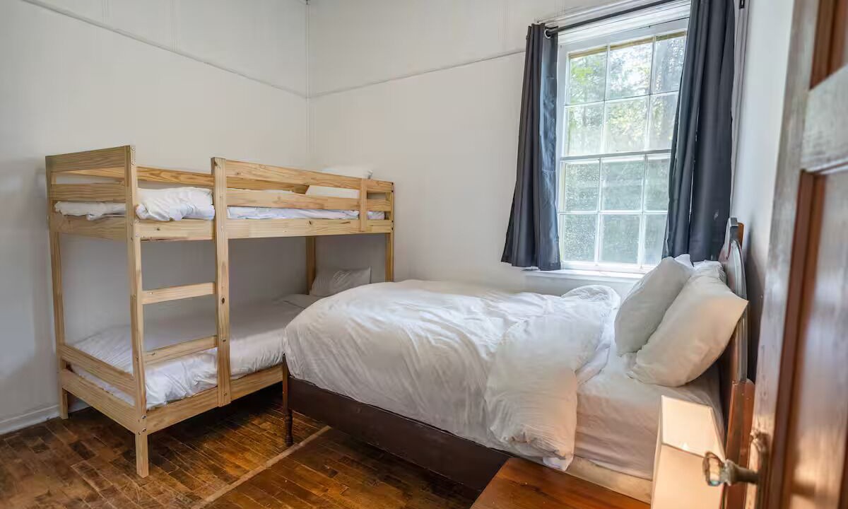 Photo of Bedroom in South Bruce Peninsula